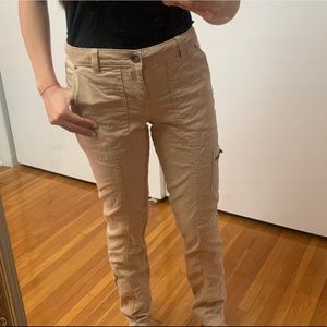 Cargo pants with zipper pocket